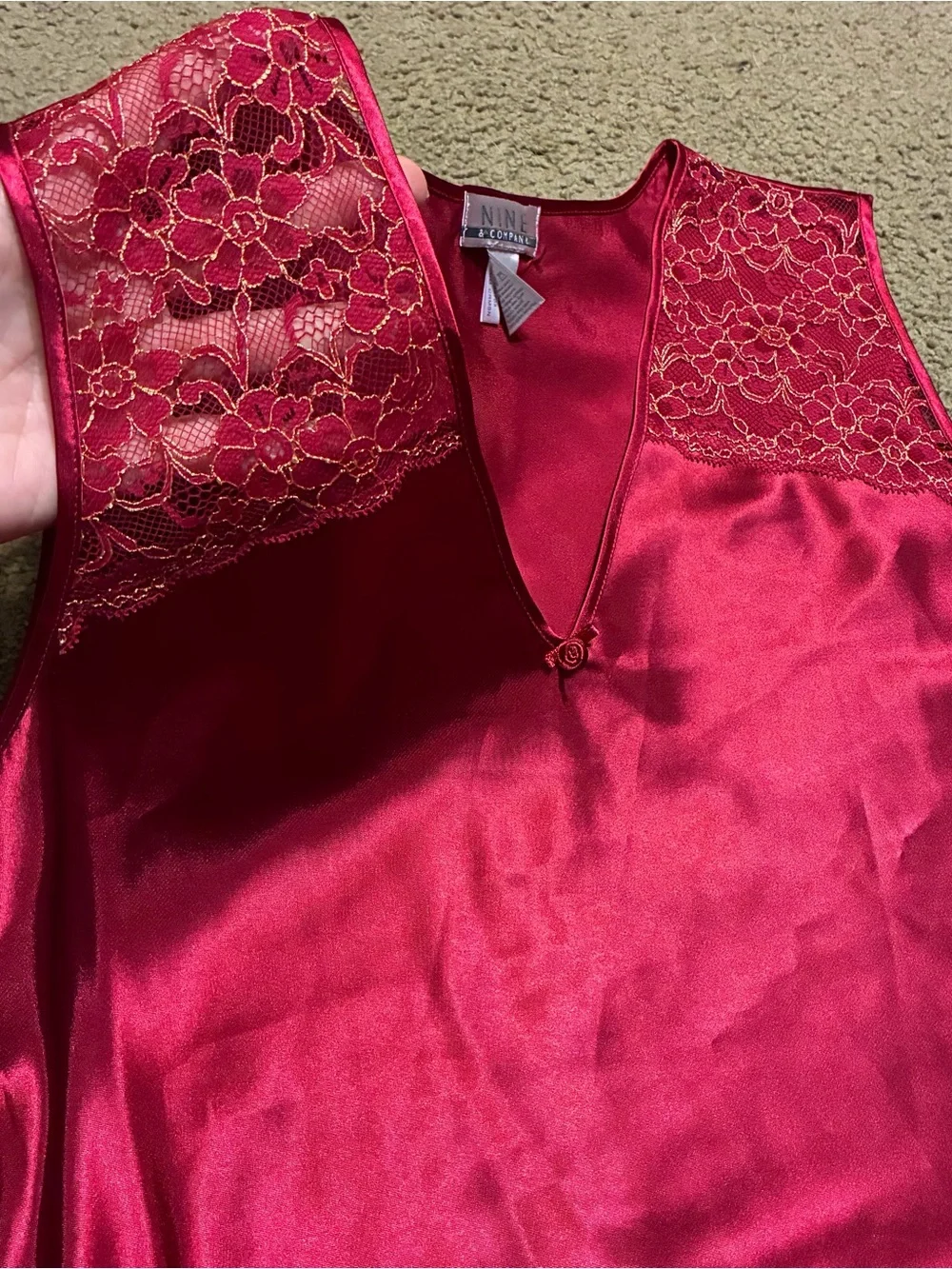 Nine & Co. Women’s Red Satin Pajama Set Top & Pants Lace Yoke Size M Pjs